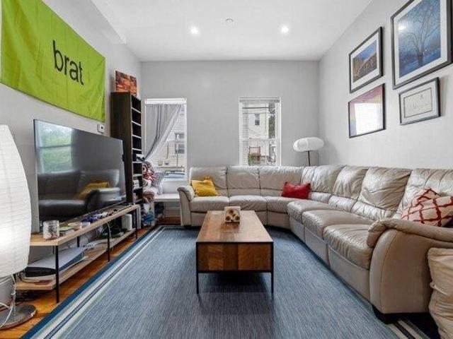 14 bedroom, Boston MA 02130 105577670