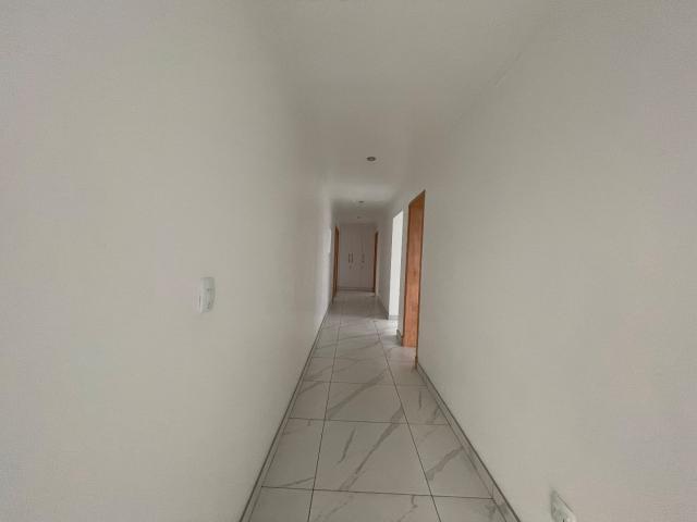 14 Bedroom House For Sale in Bassonia