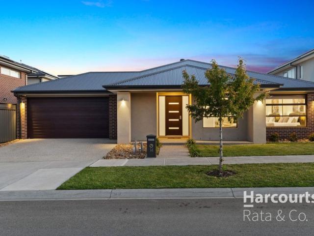 14 Bellinger Circuit, Craigieburn, VIC 3064