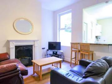 Kensington L7 Liverpool, Kensington Liverpool, L7, North East Wales, Midlands