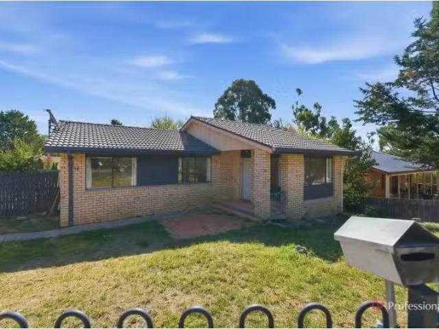 14 Bracken Street, ARMIDALE House for rent Listed by Property.