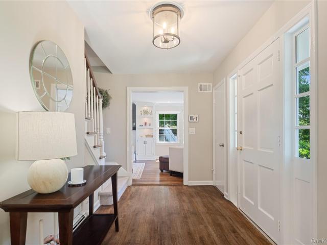 14 Briarwood Lane