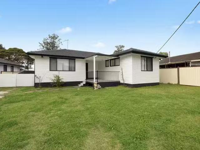 14 Brubri Street, Busby, NSW 2168