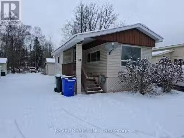 14 Bunker Avenue, Timmins Ts Se, ON, P4N 0E1 house for s.