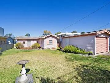 Tuggerah Lake, Jilliby, Wyong Region, Snapper Island