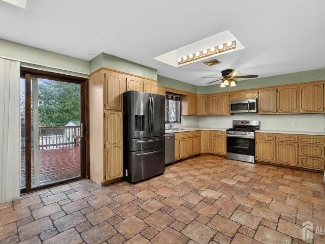 14 Carteret St, Port Reading, NJ 07064 | MLS #2617 R