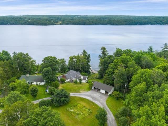 14 Ch. Glassford, Austin, QC, J0B 1B0 Luxury House for sale | Listing ID 28635 | Royal LePage Carriage Trade Luxury Properties