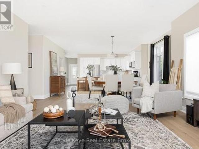 14 Charles Morley Boulevard, Huntsville Chaffey, ON, P1H 0G5 house for sale | Listing ID X13674 | Royal LePage