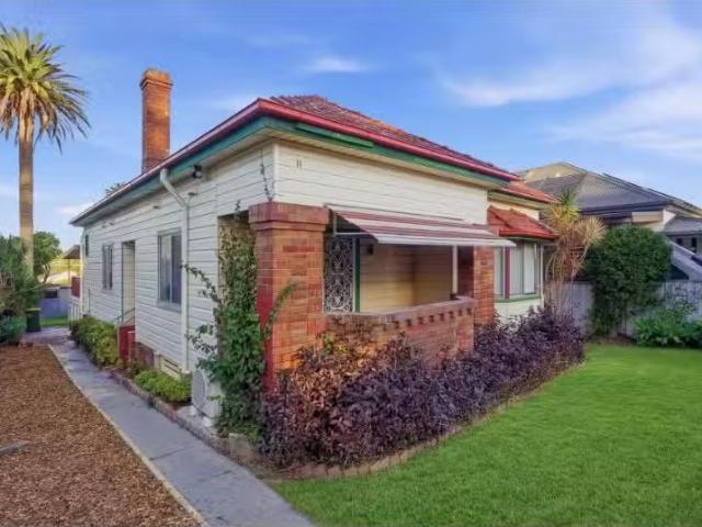 14 Church St, Lambton House for rent Listed by Love Rentals o.