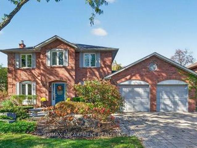 14 Cottonwood Court, Hamilton, ON, L9G 3W1 house for sale | Listing ID X14106 | Royal LePage