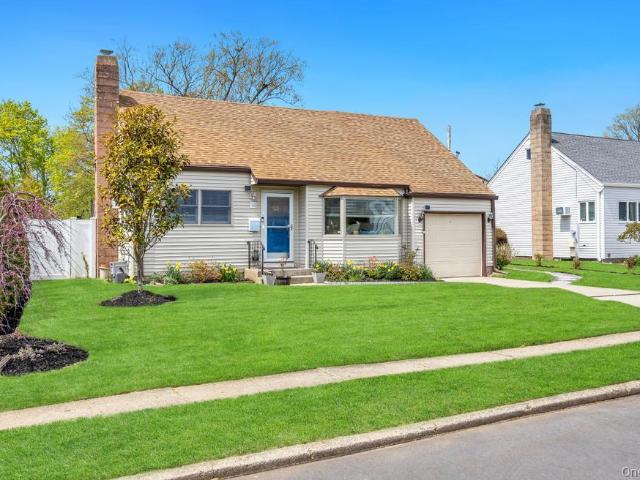 14 Dahlia Lane