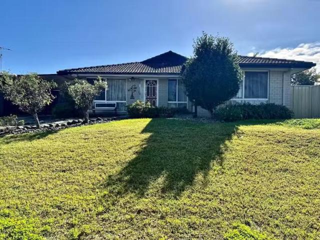 14 Desdemona Street, ROSEMEADOW House for rent Listed by Mika.