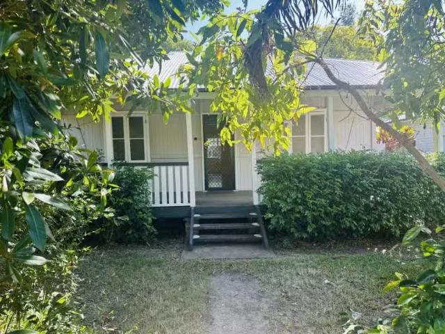 14 Diary Street, CASINO House for rent Listed by Courtney Nob.