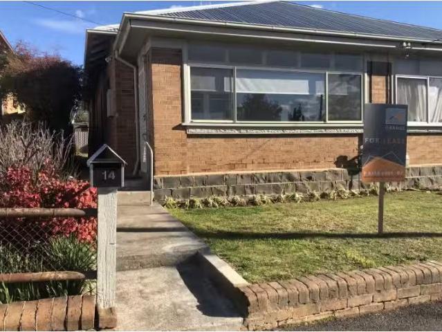 14 Dora Street, Orange Townhouse for rent Listed by Imani Pug.