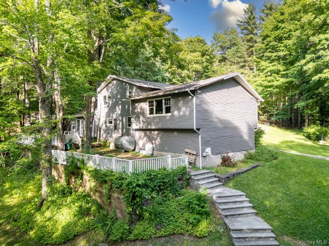 14 Englewood Terrace