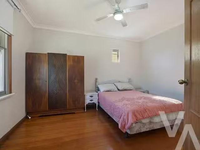 14 Forfar Street, Stockton, NSW 2295