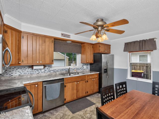 14 Fletcher Road