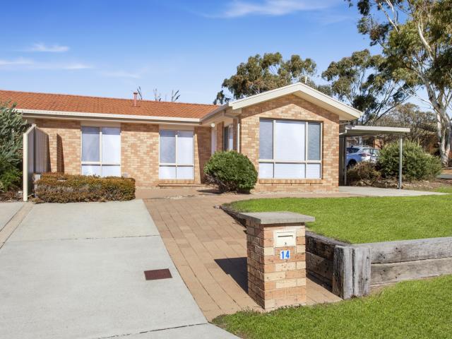 14 Gang Gang Court, Ngunnawal ACT for Rent LJ Hooker