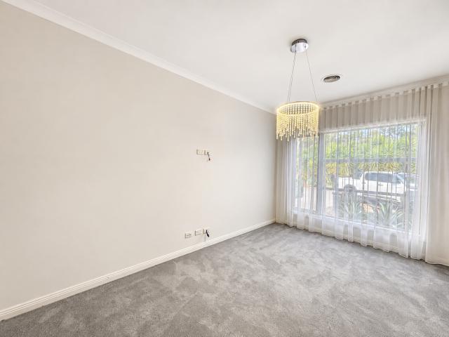 14 Ginninderry Grange Mernda, VIC 3754