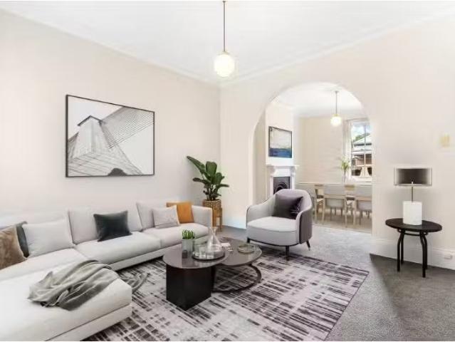 14 Gipps Street, Birchgrove Townhouse for rent Listed by Luke.