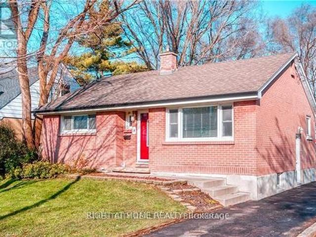 14 Graham Crescent, London East N, ON, N5W 4L8 house for lease | Listing ID X13679 | Royal LePage