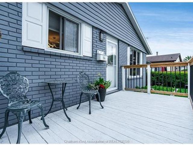14 Greenbriar Trail, Wallaceburg, ON, N8A 4V4 house for sale | Listing ID 26017 | Royal LePage