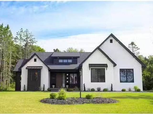 14 Greenbrier St, Rothesay, NB, E2E 2C8 house for sale List.