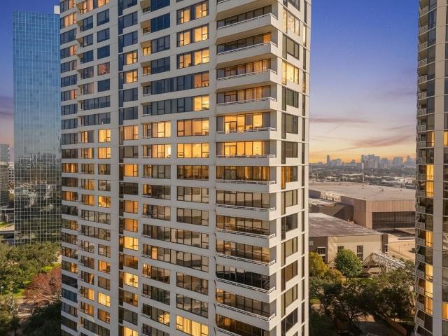 14 Greenway Plaza, Unit 17Q, Houston, TX 77046 | MLS #81214