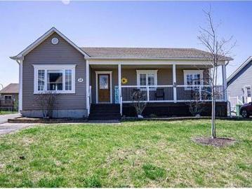 House for sale in Sunbury - Garden