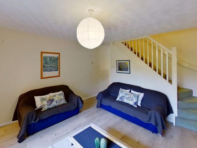 14 Hinchin Brook, Lenton, Nottingham NG7, 2 bed shared accommodation to rent, £1,170 pcm | PrimeLocation