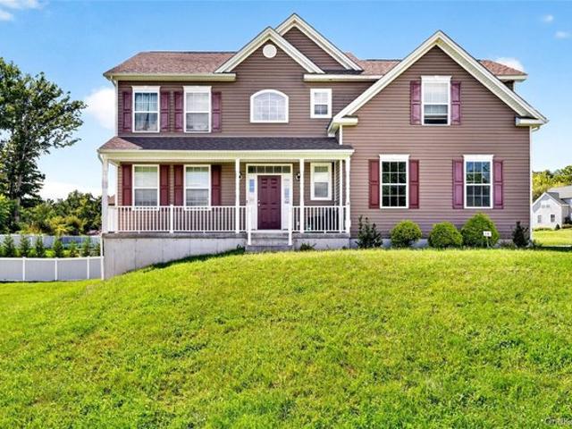 14 Hopkins Ct, Washingtonville, NY 10992