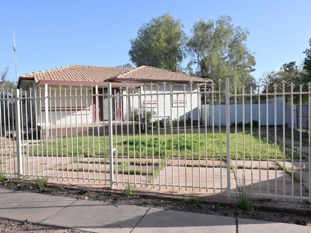14 Hunter Crescent, Port Augusta