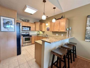 14 Iowa St UNIT C5, Arnolds Park, IA