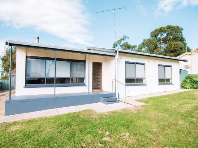 14 Illawarra Street, NARACOORTE