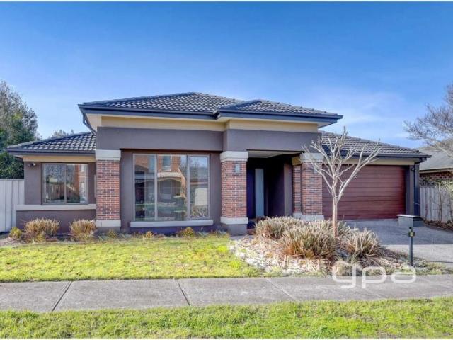 14 James Court, Hillside