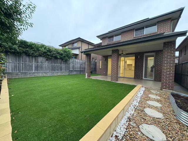14 James Green Close, Kellyville NSW 2155 House For Rent | Domain