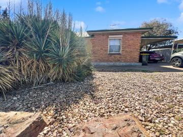 14 Jenkins Avenue, WHYALLA NORRIE, SA 5608