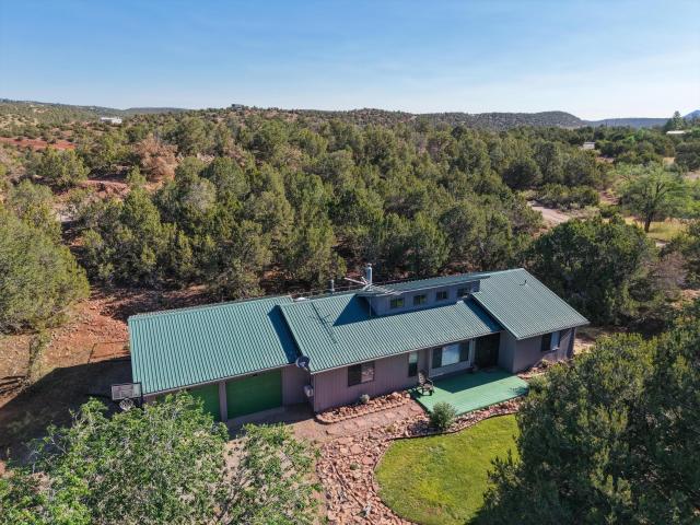 14 Juniper Ridge Road
