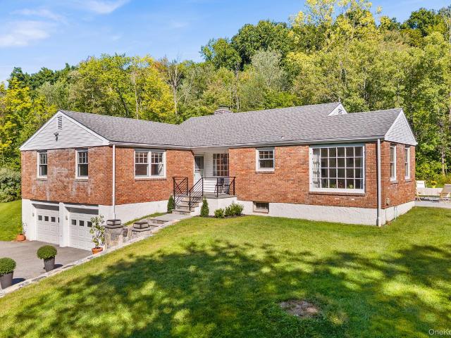 14 Lake Road