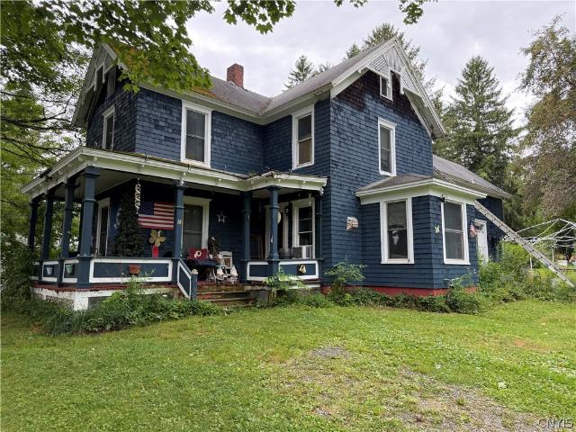 14 Lakeview Avenue