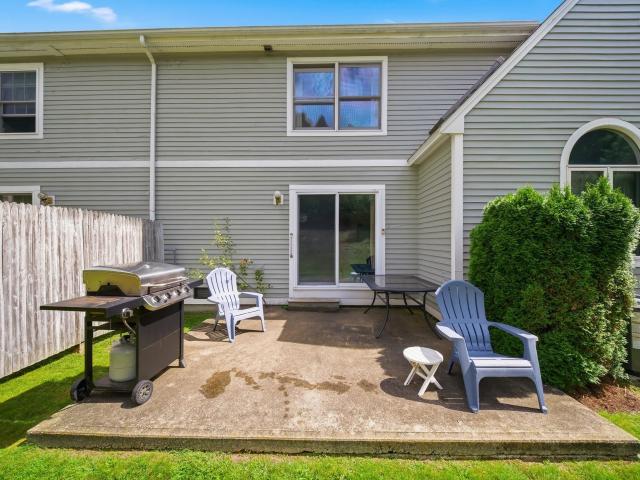 14 Long Hill Road