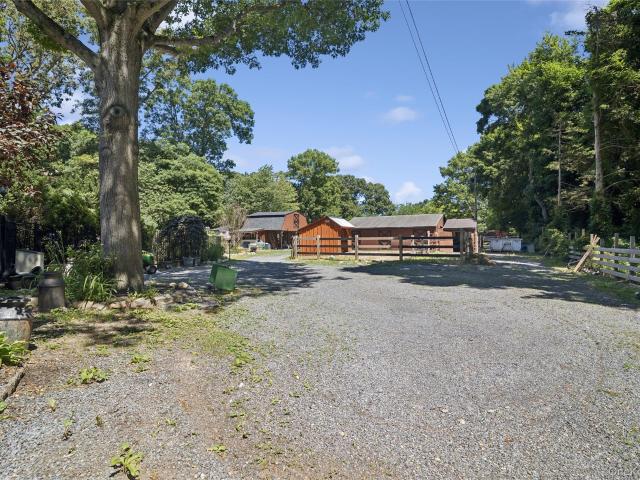 14 Loft Road
