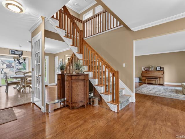 14 Lowell Drive