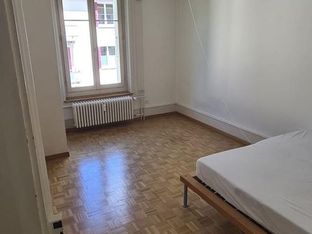 14 m²