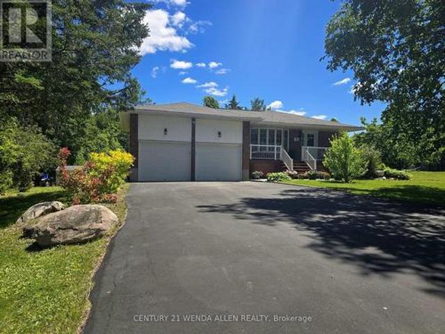 14 Manvers Drive, Kawartha Lakes, ON, L0B 1K0 house for sale | Listing ID X13674 | Royal LePage