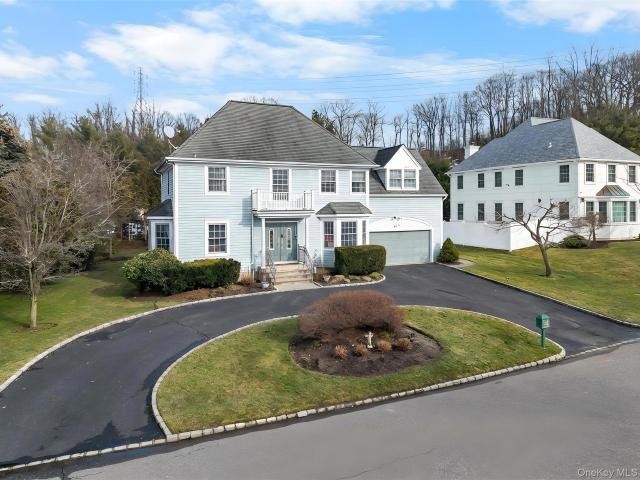 14 MacKay Way, Roslyn, NY 11576 | MLS #969704