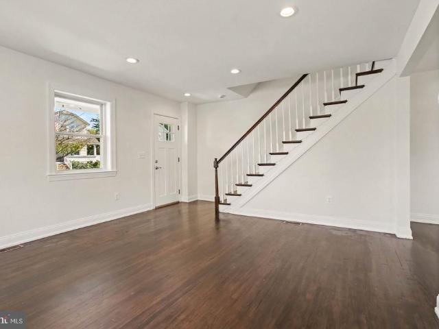14 Maple Drive