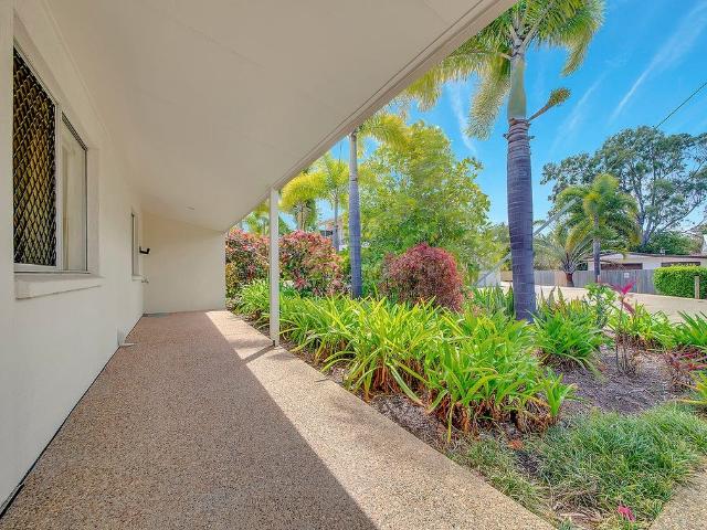 1/4 Maple StreetYeppoon QLD 4703, Australia