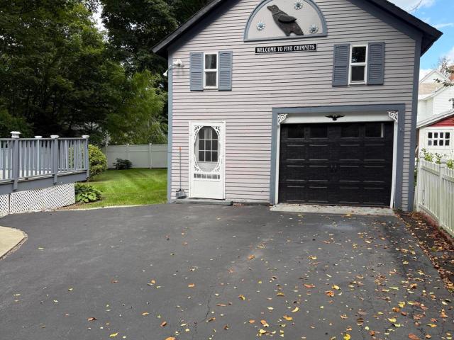 14 Mettowee Street