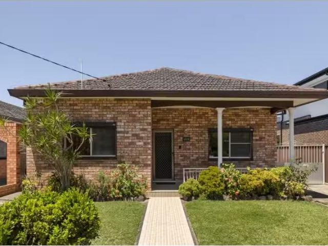 14 Mooculta Street, RUSSELL LEA House for rent Listed by Enri.
